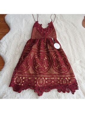 NWOT Two Sisters the Label Lace Up Mini Dress Burgundy Red Nude Size 8/L